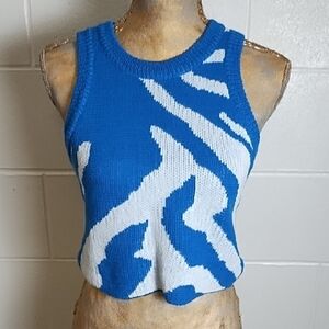 Soft Stretchy Knit Blue and White Patterned Crop Top Vest
